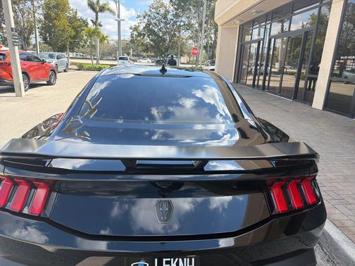 2024 Ford Mustang Dark Horse Fastback
