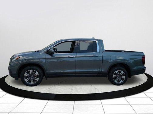 Forest Mist Metallic 2018 Honda Ridgeline RTL-E