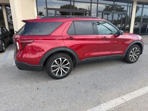2020 Ford Explorer ST