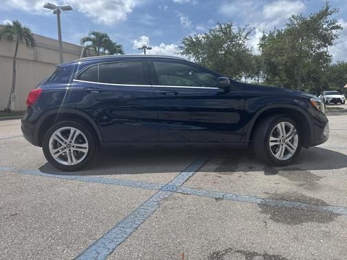 2018 Mercedes-Benz GLA 250 Base