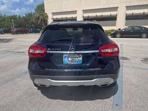2018 Mercedes-Benz GLA 250 Base