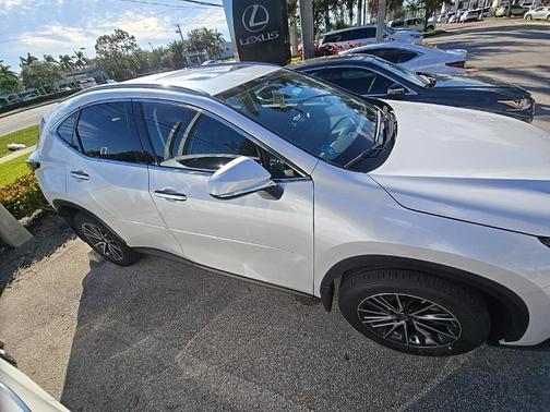 2024 Lexus NX 350h Premium
