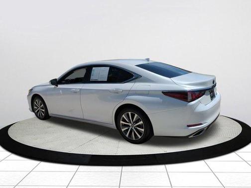 2019 Lexus ES 350 Base