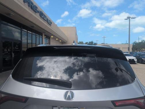 Lunar Silver Metallic 2022 Acura MDX Advance Package