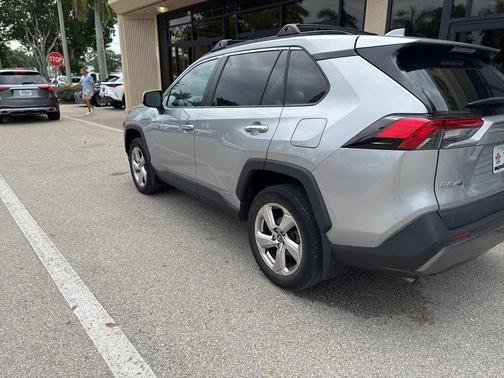 Silver Sky Metallic 2019 Toyota RAV4 Hybrid Limited
