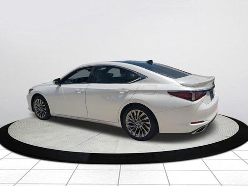 2024 Lexus ES 350 Ultra Luxury