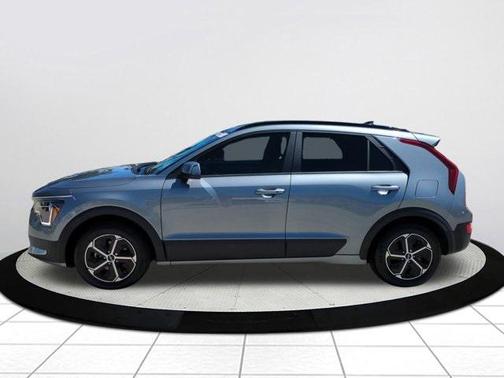 2024 Kia Niro EX