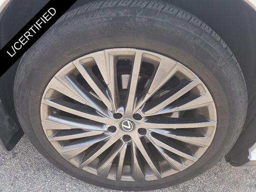 Eminent White Pearl 2023 Lexus RX 350 Luxury