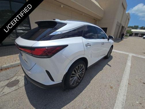 Eminent White Pearl 2023 Lexus RX 350 Luxury