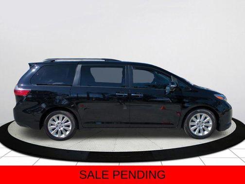 2016 Toyota Sienna Limited Premium