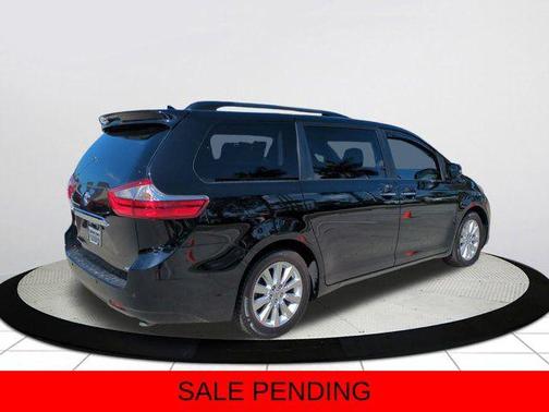 2016 Toyota Sienna Limited Premium