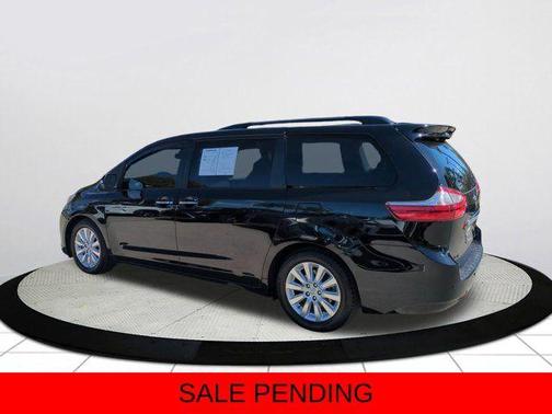 2016 Toyota Sienna Limited Premium