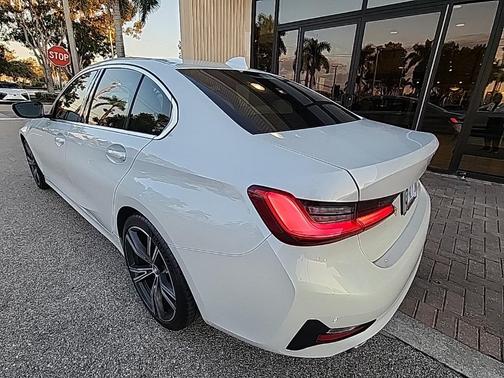 2021 BMW 330 330i