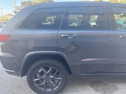 2021 Jeep Grand Cherokee 80th Anniversary 4x2