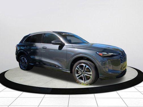 2025 Audi Q5 Premium TFSI quattro S tronic