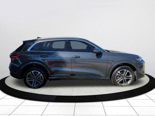 2025 Audi Q5 Premium TFSI quattro S tronic