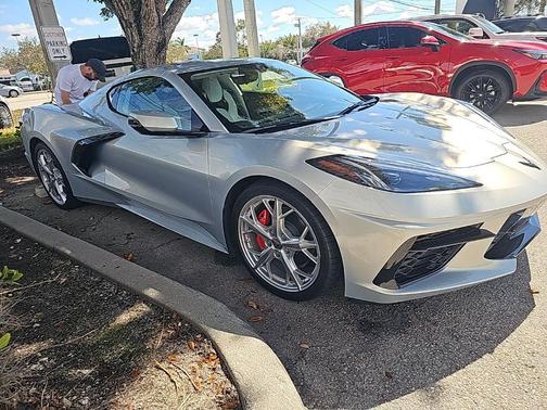 2023 Chevrolet Corvette Stingray w/3LT
