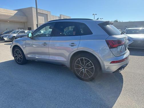 Florett Silver Metallic 2024 Audi SQ5 3.0T Premium Plus