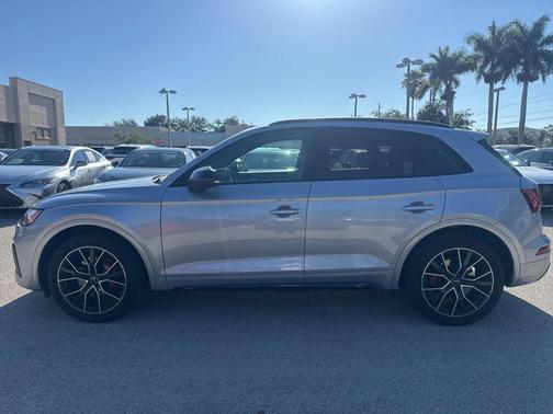 Florett Silver Metallic 2024 Audi SQ5 3.0T Premium Plus