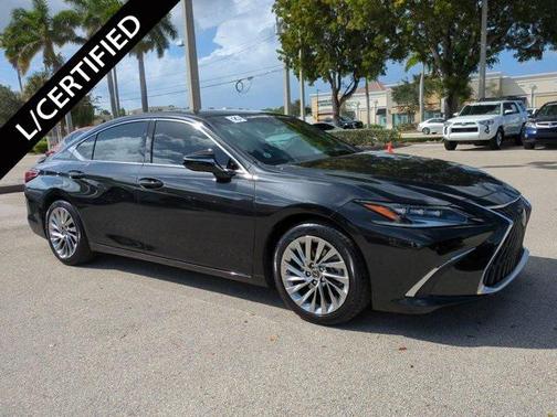 2022 Lexus ES 350 Ultra Luxury