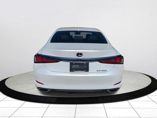 2022 Lexus ES 350 Base