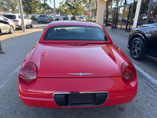 2002 Ford Thunderbird Base