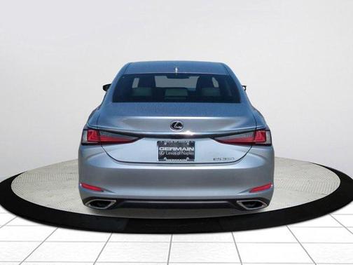 2025 Lexus ES 350 Base