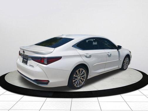 2024 Lexus ES 300h 300H