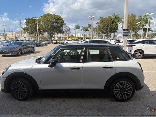 2026 MINI Hardtop Oxford Edition