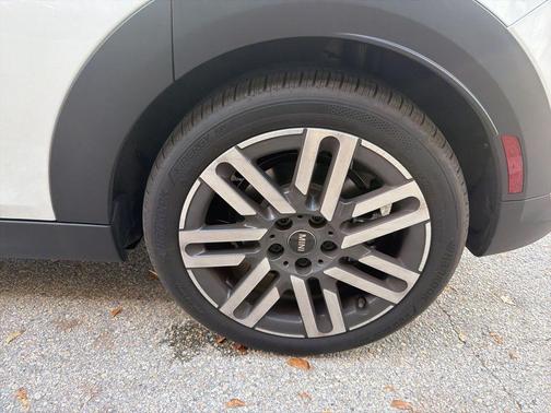 2026 MINI Hardtop Oxford Edition