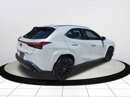 Eminent White Pearl 2023 Lexus UX 250h Base