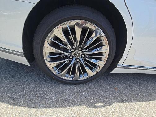 2019 Lexus LS 500 Base