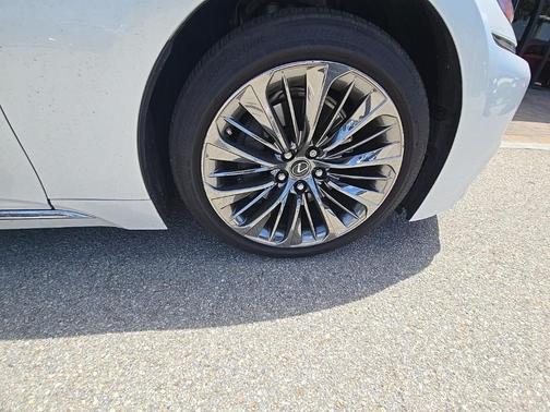 2019 Lexus LS 500 Base