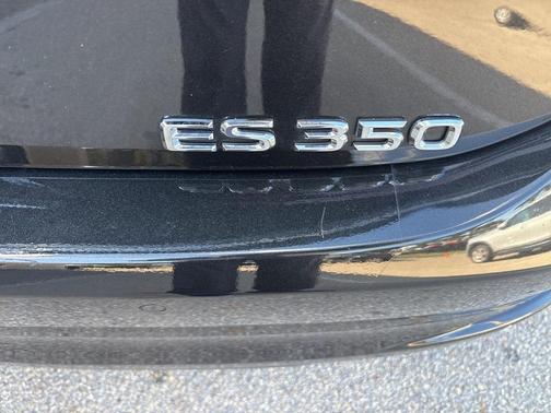 2024 Lexus ES 350 Base