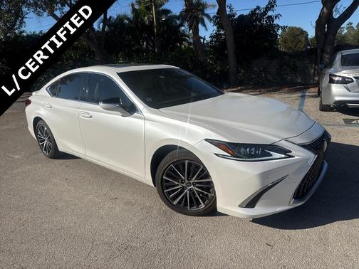 2023 Lexus ES 300h Base