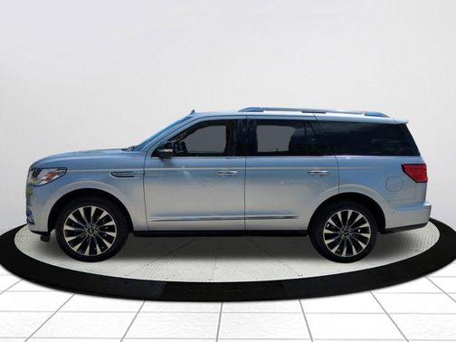 INGOT SILVER METALLIC 2018 Lincoln Navigator Select