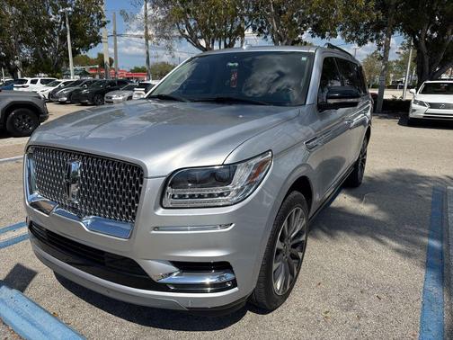 INGOT SILVER METALLIC 2018 Lincoln Navigator Select