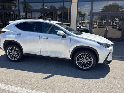 2022 Lexus NX 350h Premium