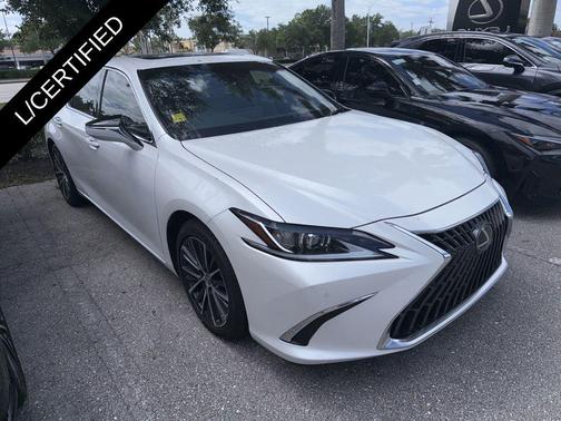 Eminent White Pearl 2025 Lexus ES 350 Base