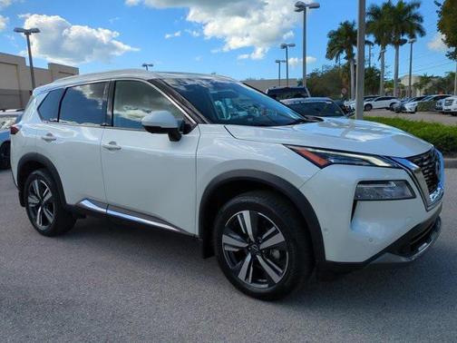 2023 Nissan Rogue SL