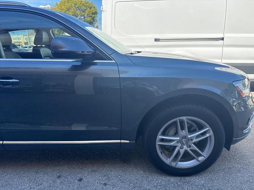 2017 Audi Q5 2.0T Premium