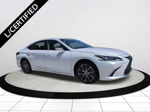 Eminent White Pearl 2024 Lexus ES 350 Base