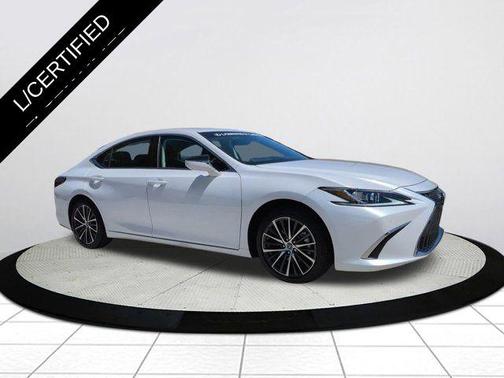 Eminent White Pearl 2024 Lexus ES 350 Base