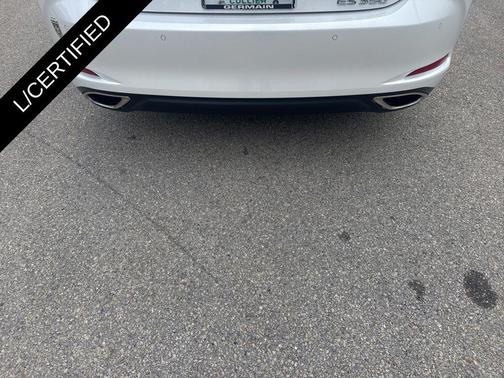 2023 Lexus ES 350 Base