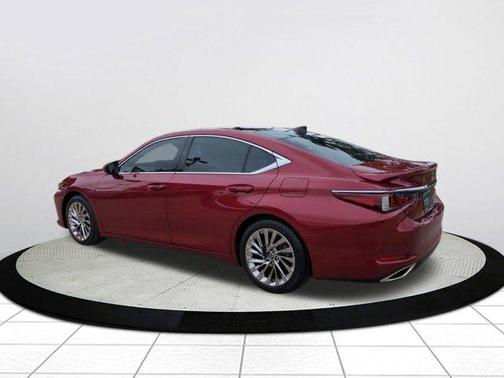 2022 Lexus ES 350 Ultra Luxury
