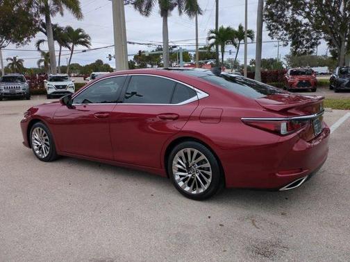 2022 Lexus ES 350 Ultra Luxury