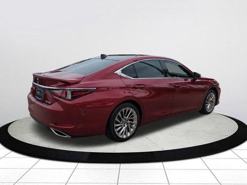 2022 Lexus ES 350 Ultra Luxury
