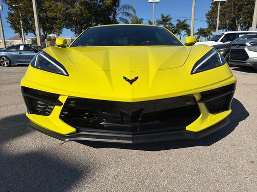 2020 Chevrolet Corvette Stingray w/2LT