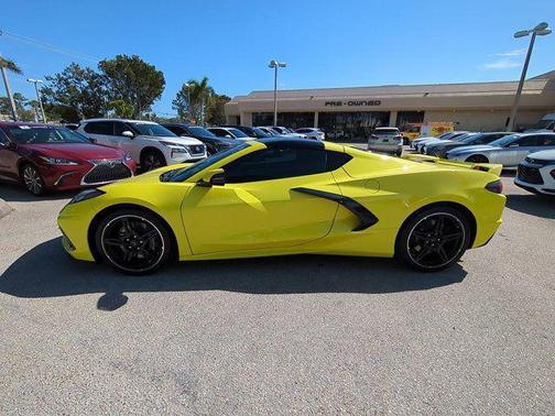 2020 Chevrolet Corvette Stingray w/2LT