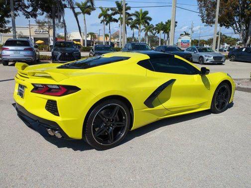 2020 Chevrolet Corvette Stingray w/2LT